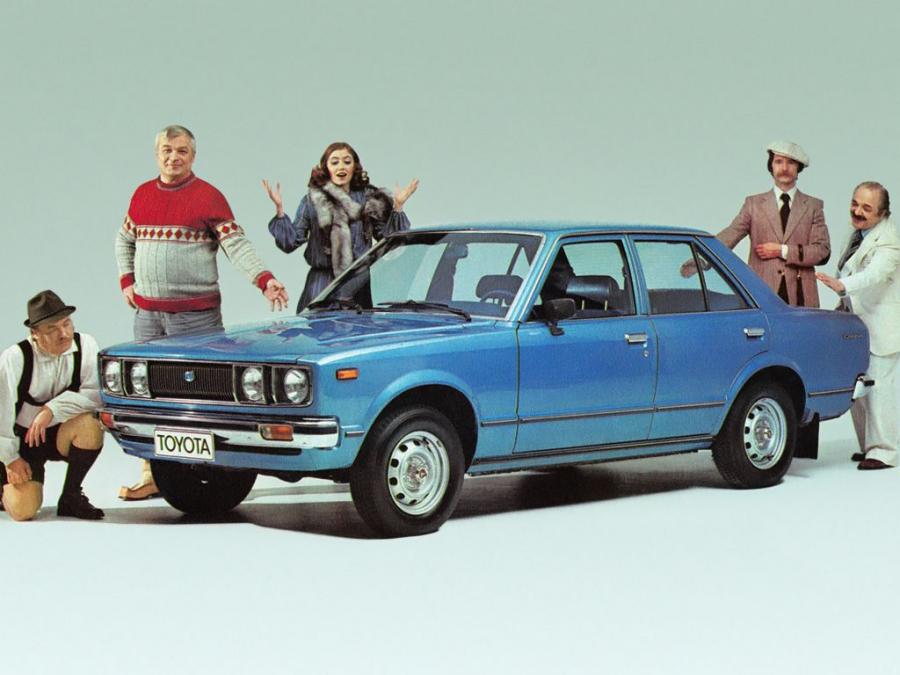  Toyota Carina 4-Door Limousine 1977 года  (EU) (фото 2 из 2)